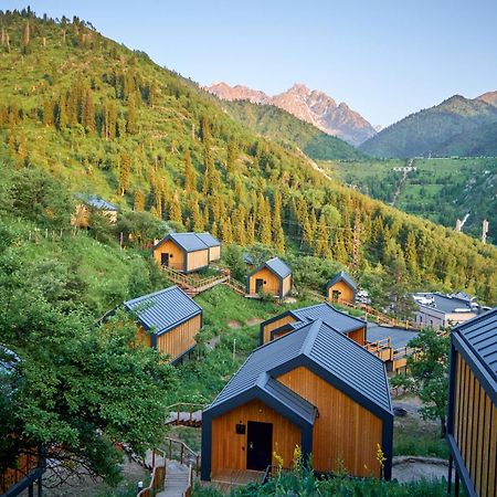 Qazaq Auyl Eco Hotel Almaty Eksteriør bilde