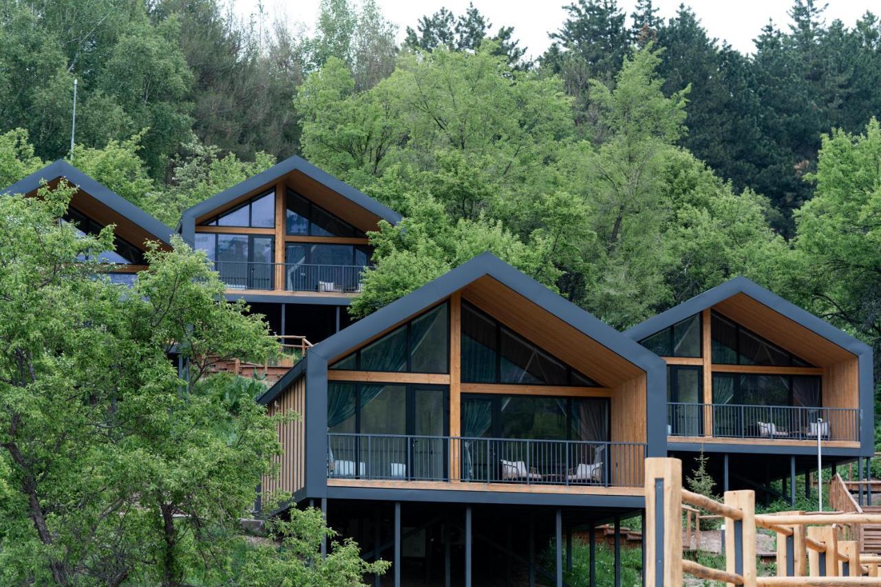 Qazaq Auyl Eco Hotel Almaty Eksteriør bilde