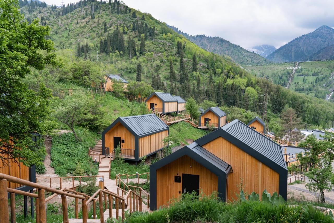 Qazaq Auyl Eco Hotel Almaty Eksteriør bilde