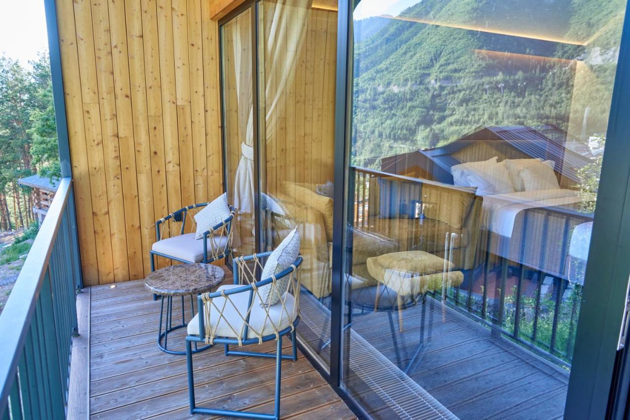 Qazaq Auyl Eco Hotel Almaty Eksteriør bilde