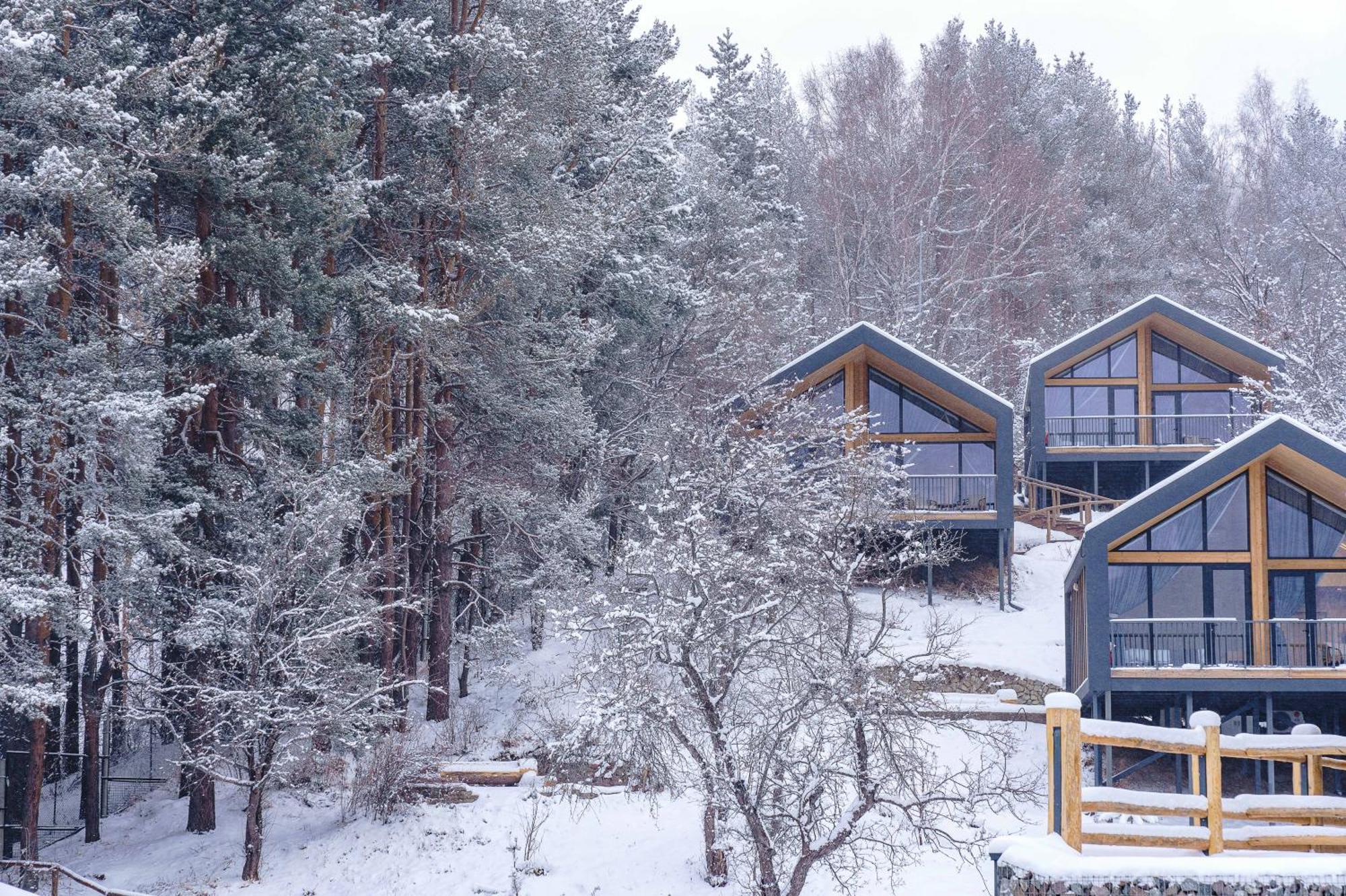 Qazaq Auyl Eco Hotel Almaty Eksteriør bilde