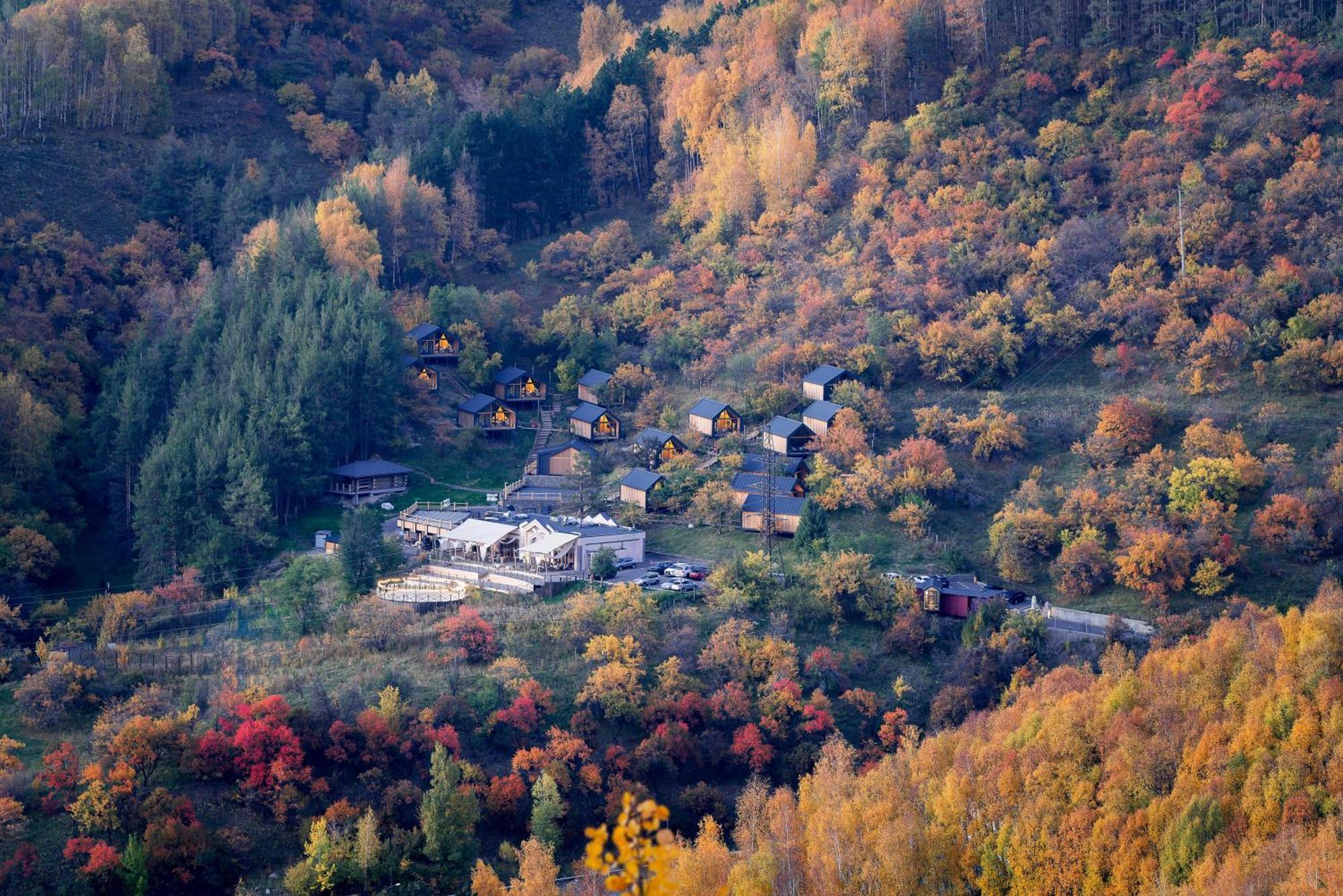 Qazaq Auyl Eco Hotel Almaty Eksteriør bilde