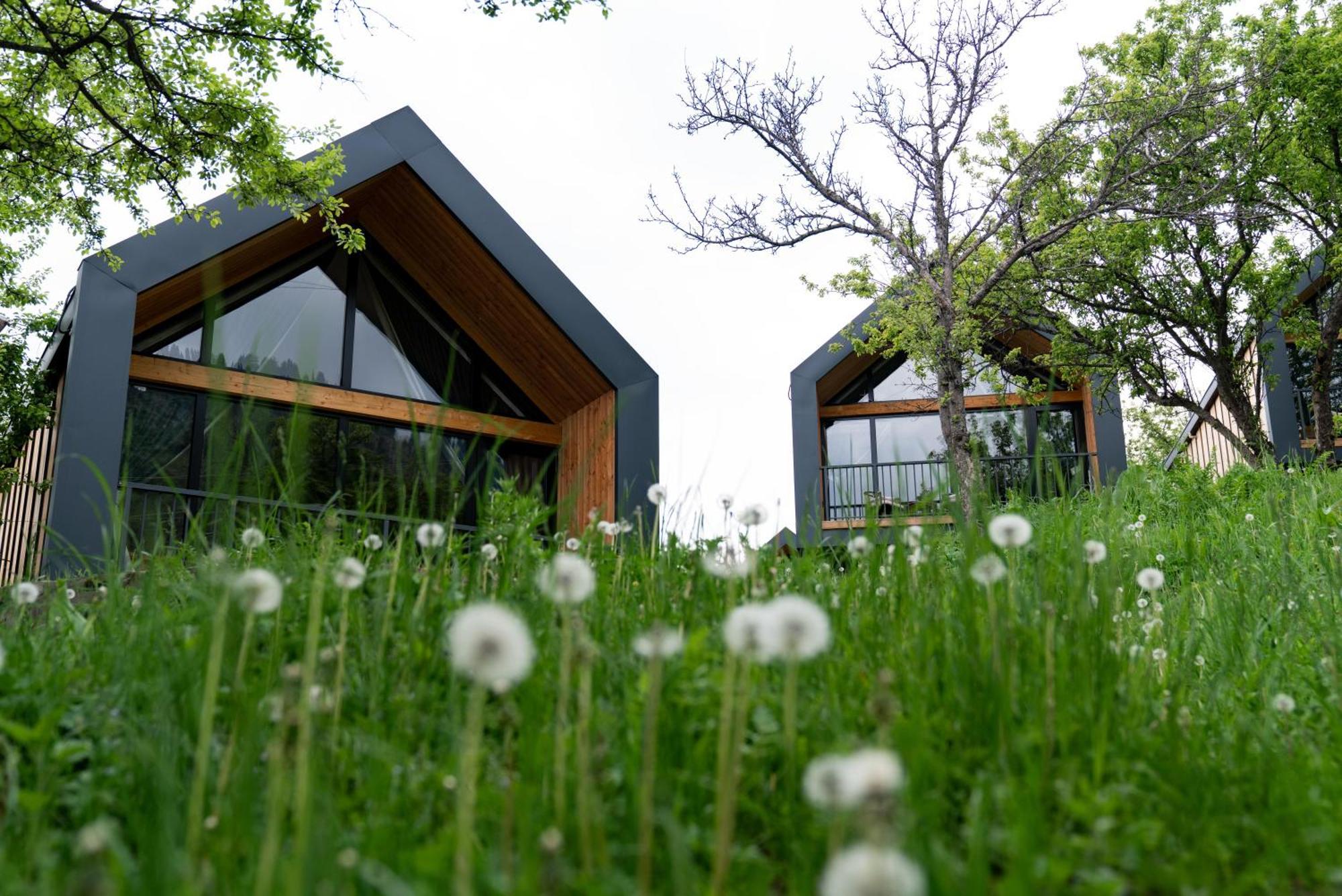 Qazaq Auyl Eco Hotel Almaty Eksteriør bilde